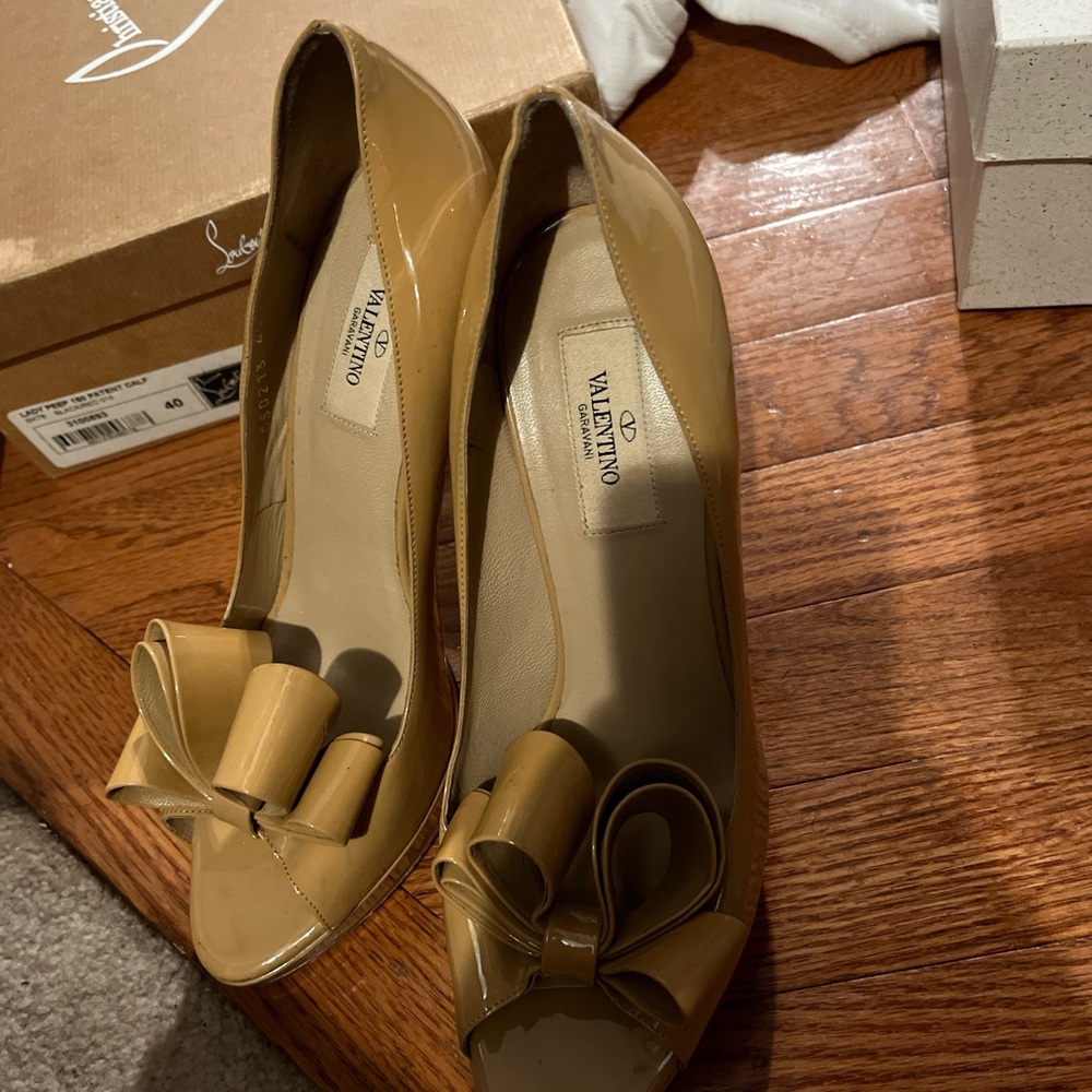Valentino Women's Gold Peep Toe Heels